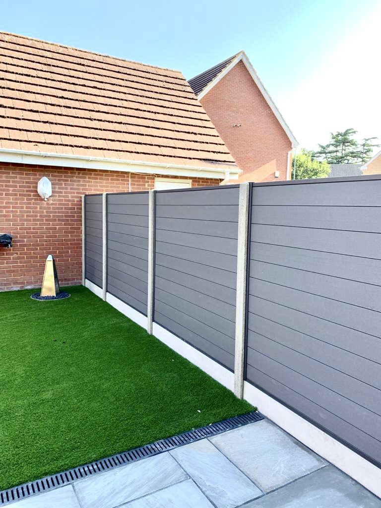 Saige RetroFit Composite Fencing Benfleet Plastic Warehouse